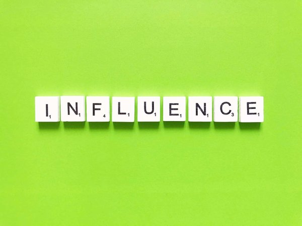 les techniques de marketing d'influence pour accroître votre notoriété et votre crédibilité
